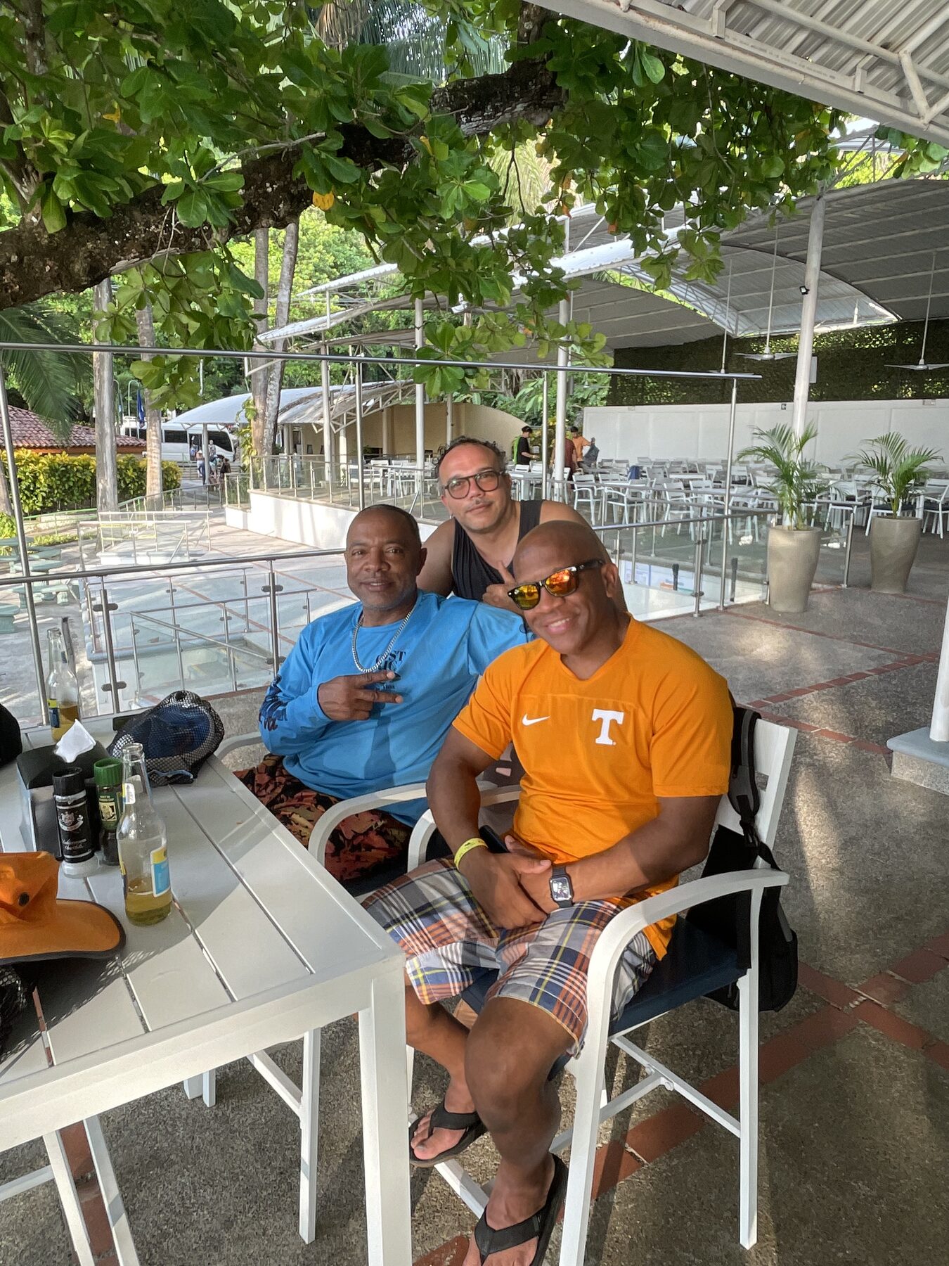 Cold drinks and great company after a morning on the reef. — Jacó beach snorkel tours with Snorkel Jaco