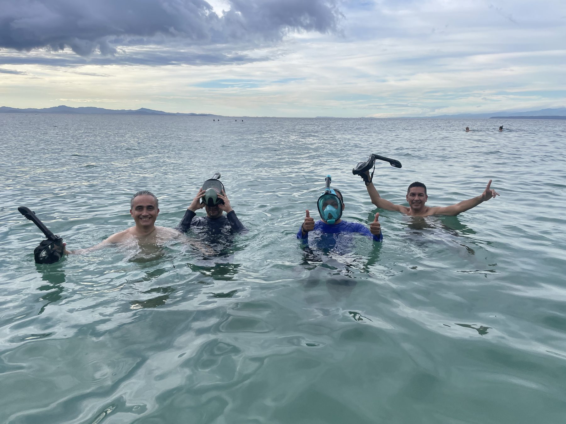 Snorkel Jaco guests at Playa Mantas, Jacó, Costa Rica