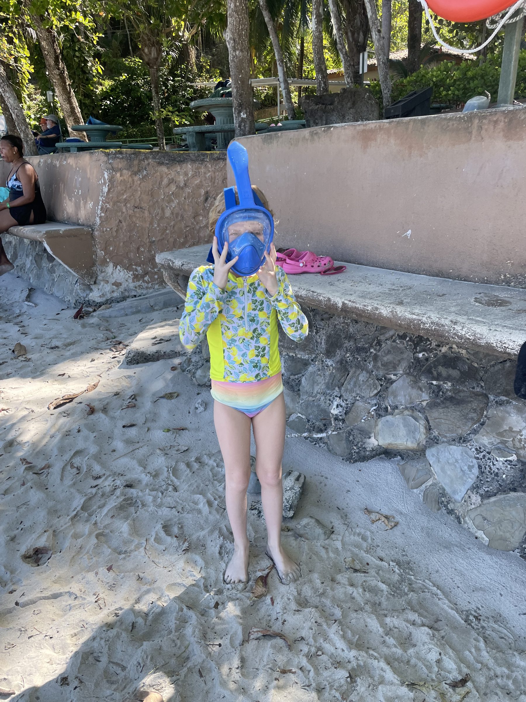 Snorkel Jaco guests at Playa Mantas, Jacó, Costa Rica