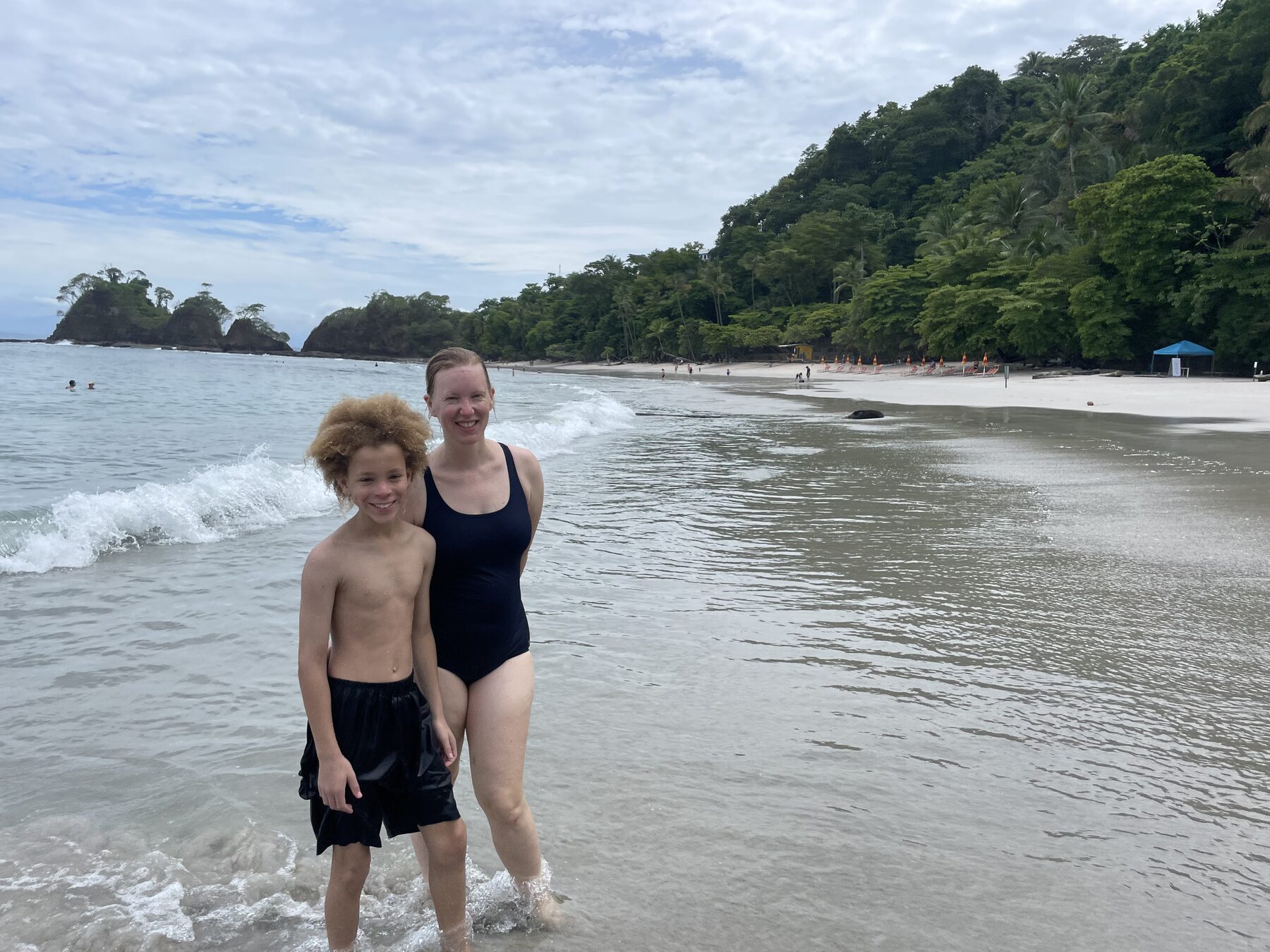 Snorkel Jaco guests at Playa Mantas, Jacó, Costa Rica