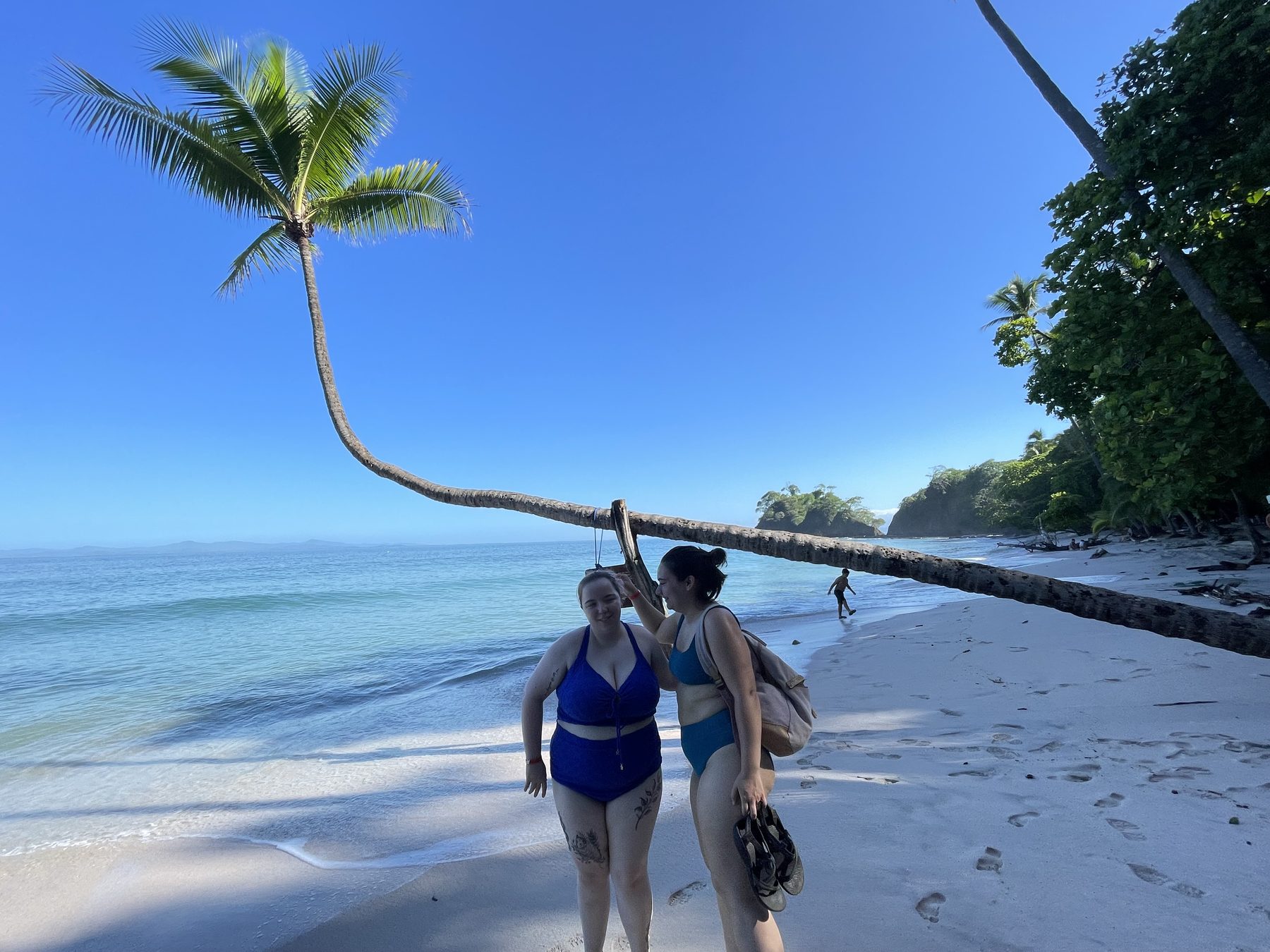 Snorkel Jaco guests at Playa Mantas, Jacó, Costa Rica